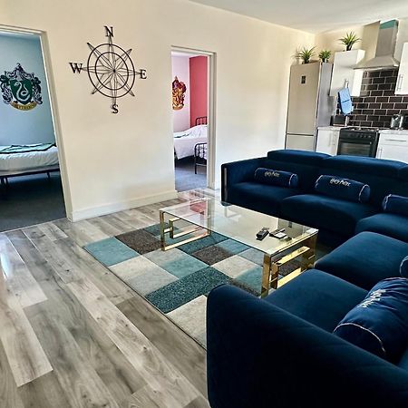 Wizards Corner Spacious 3 Bed Near Watford Junction Екстериор снимка