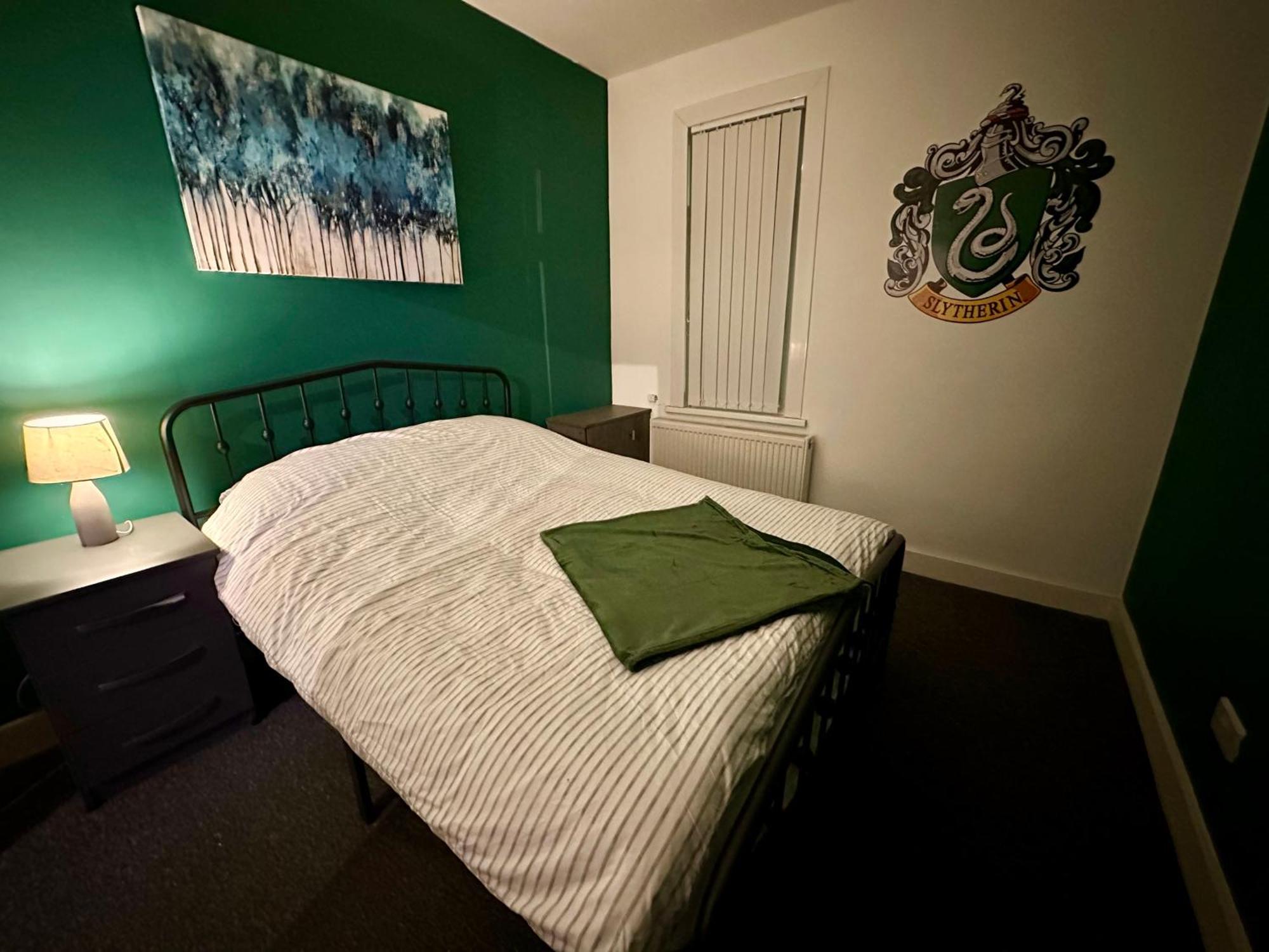 Wizards Corner Spacious 3 Bed Near Watford Junction Екстериор снимка